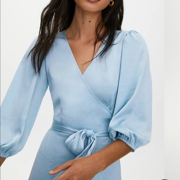 Aritzia Little Moon Vesper Dress size Small - Picture 4 of 8